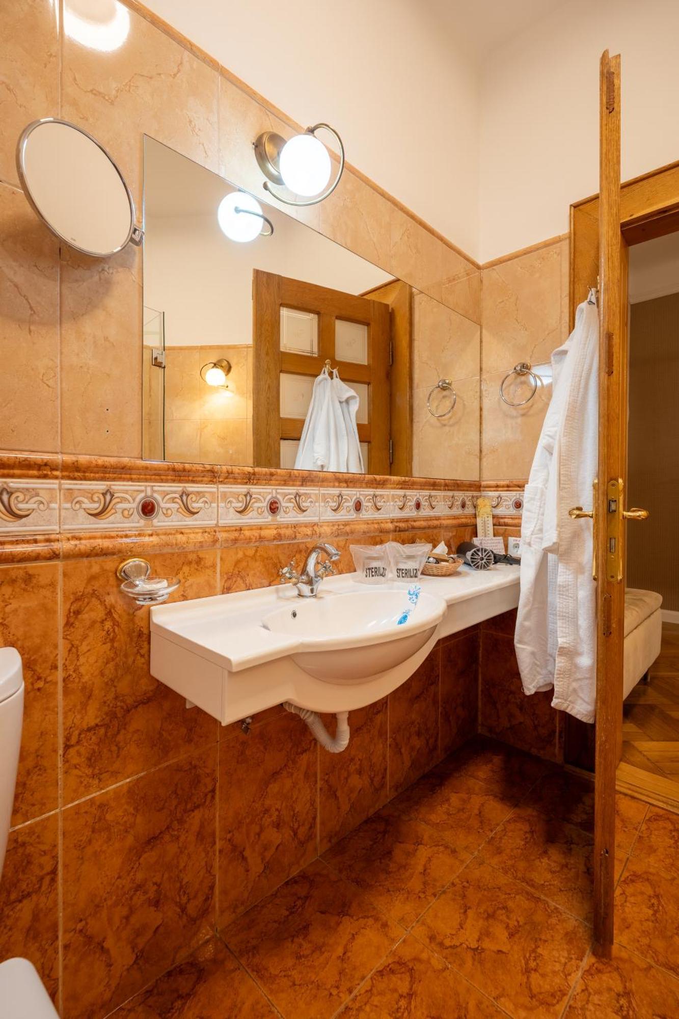 Casa Cranta 4*