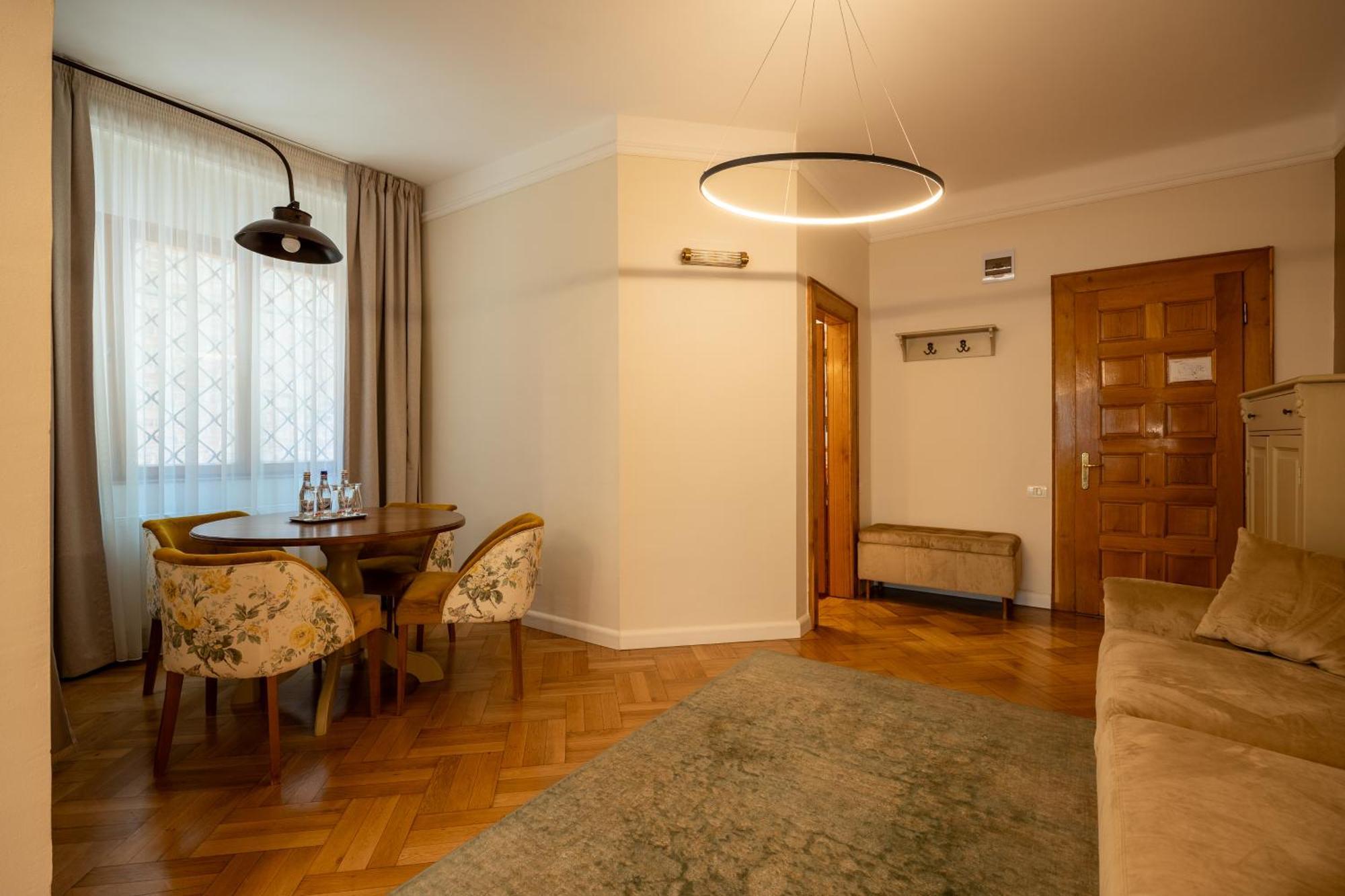 Hotel Casa Cranta