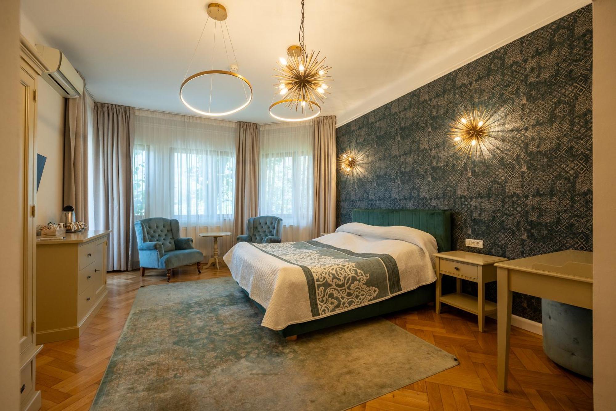 Casa Cranta 4* Brașov